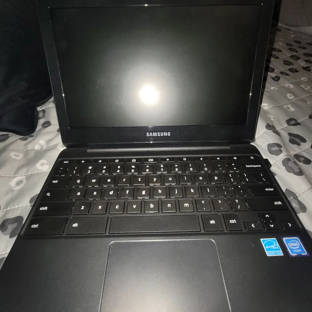 Samsung Chromebook - Matte Black